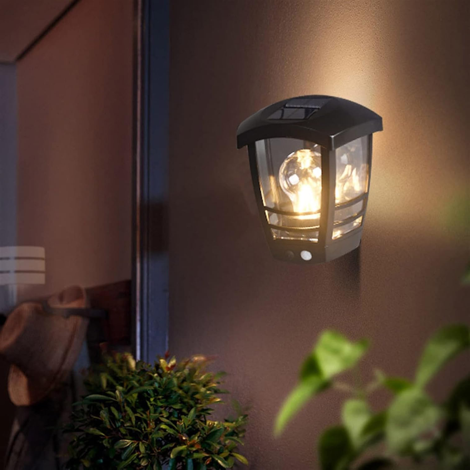 Solar Wall Lamp With Edison Bulb 7