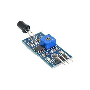 Módulo de sensor de llama infrarroja Sensor de temperatura inteligente Módulo de detección de luz de fuego de recepción infrarroja Tres pines - Product Image 2