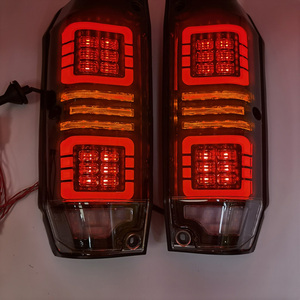 Yüksek kaliteli eski stil LED arka lambası TOYOTA LAND CRUISER LC70 LC79 tasarım arka lamba Led LC76 1984 - 2020 Led lamba - Product Image 6