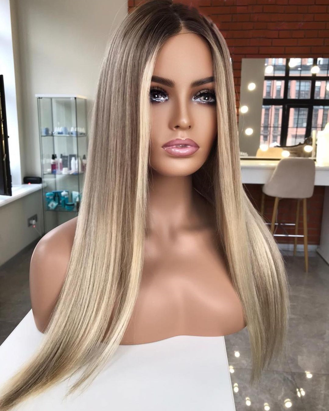 Ash Blonde Highlight 4