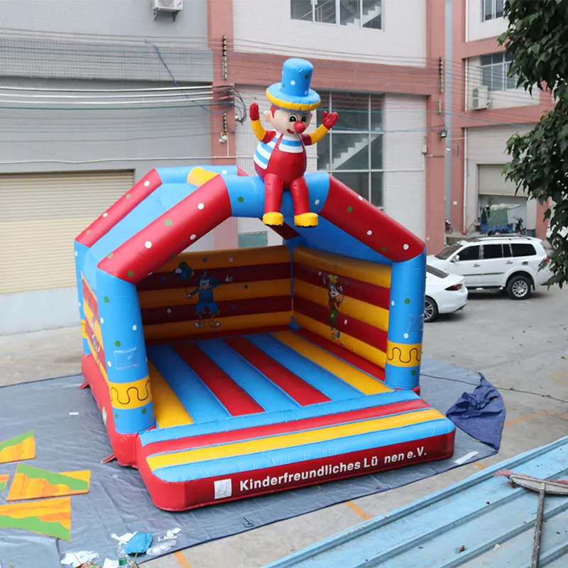 Maison de rebond de château sautant gonflable de clown pour l'enfant