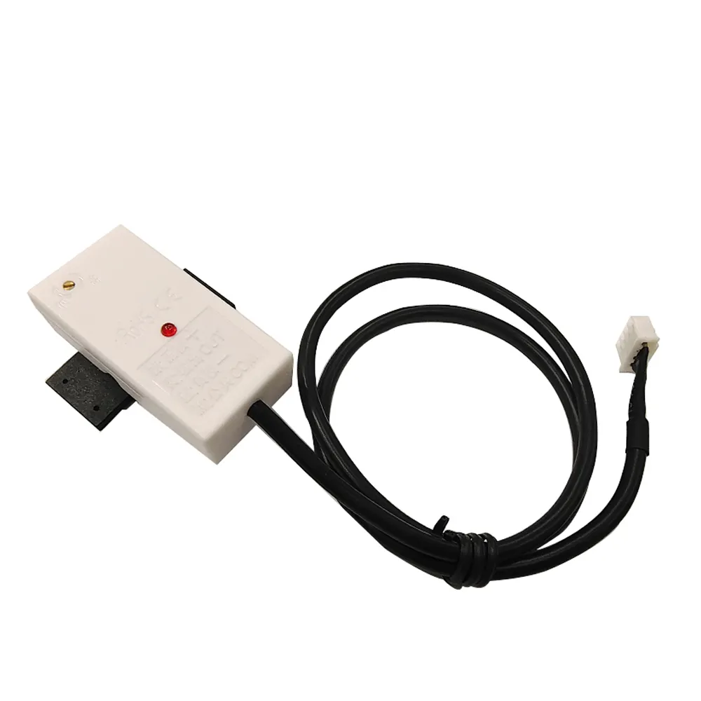 NPN PNP no touch switch BL-YW-Y28 sensore di livello del liquido senza contatto DC 5V 12V 24V interruttore a induzione normalmente chiuso rilevatore d'acqua