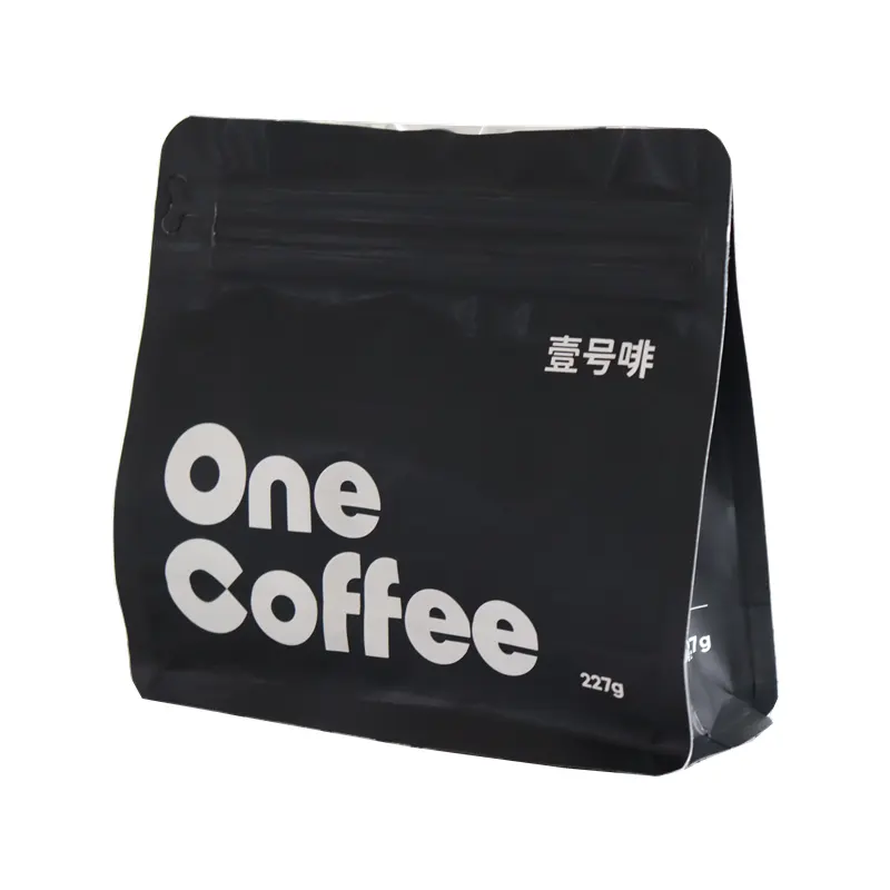 Étiquette privée personnalisée, pochette debout en aluminium noir mat avec fermeture éclair, sac d'emballage de café à fond plat avec valve