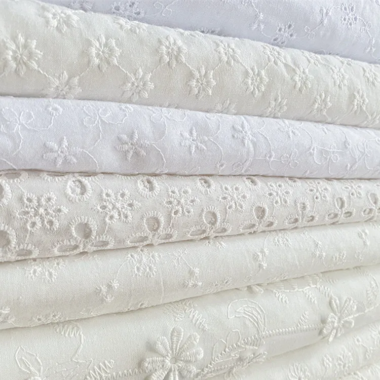 Vente en gros de tissu textile de maison en popeline pour t-shirt tissu jacquard à fleurs tissu en dentelle 100% coton