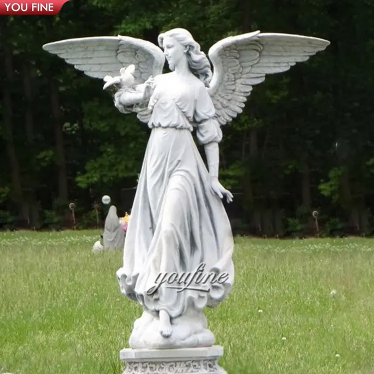 Statua del giardino di angelo di marmo di pietra scolpita a mano a grandezza naturale all'aperto