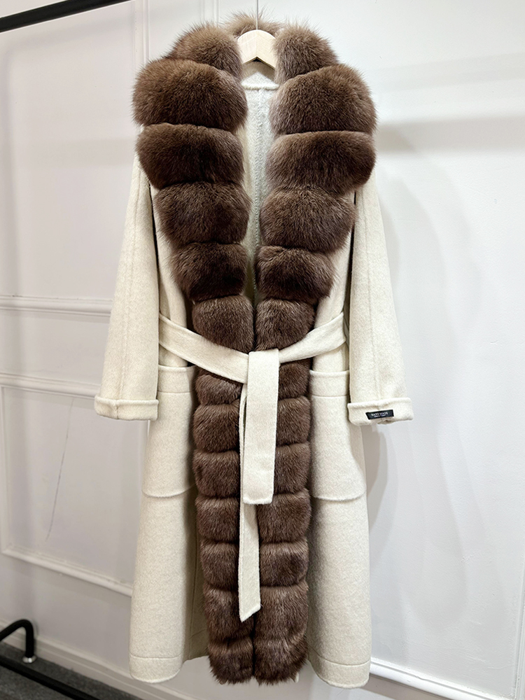 Beige marron clair