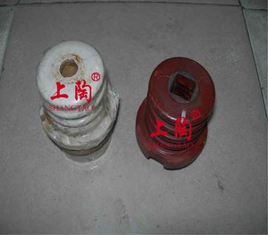36kv/250A高压陶瓷变压器套管绝缘子