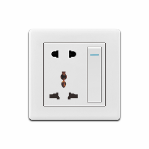 多機能デザインユニバーサル5ピンソケットホワイト250V電気スイッチソケット付き - Product Image 1