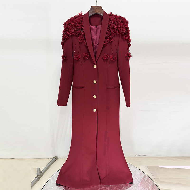Wine red