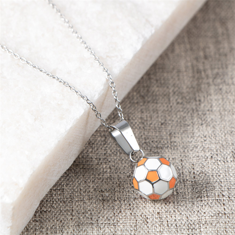 Orange pendant + 1.5*60cm necklace