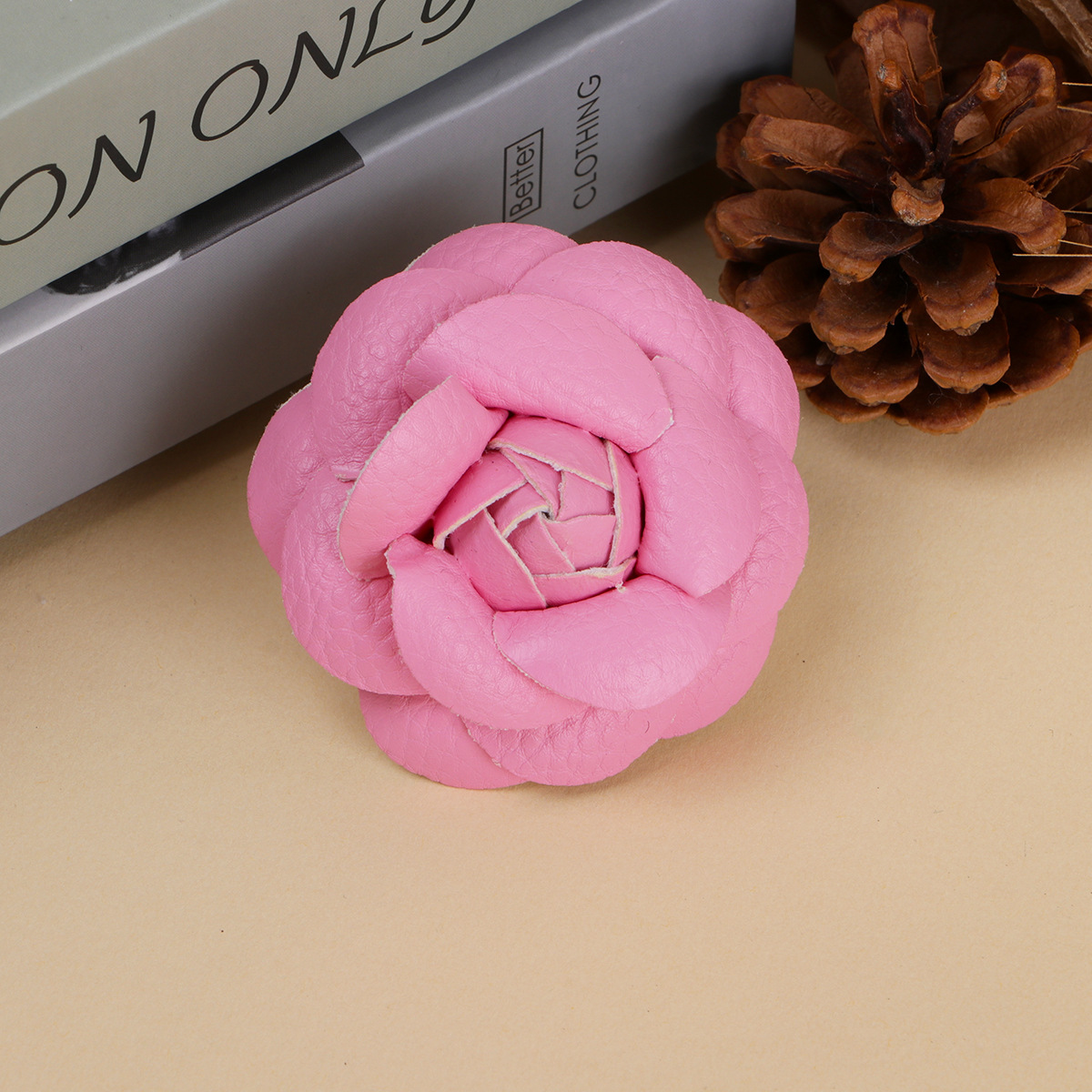 4 roses, 6,5 cm