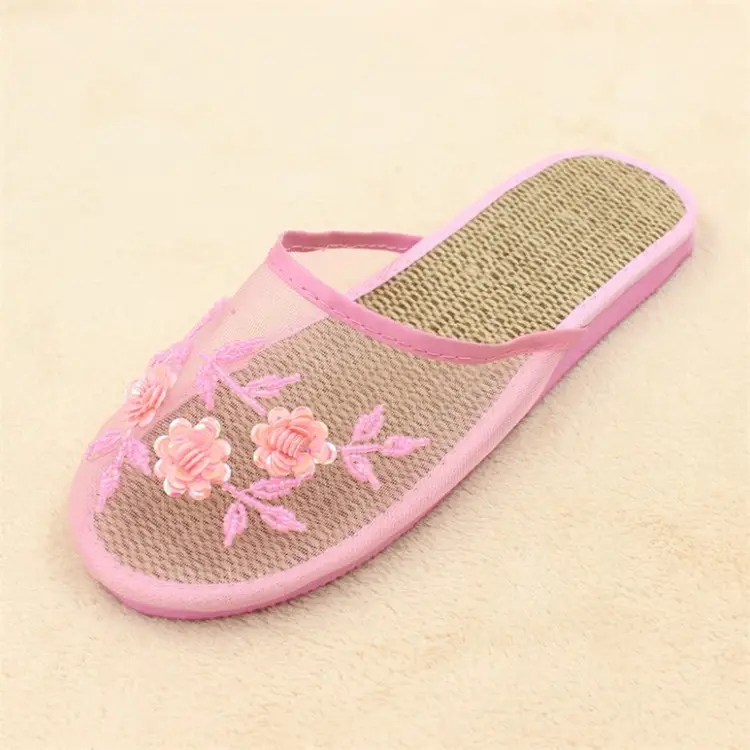 Zapatillas de malla con cuentas de flores antideslizantes, calzado ligero personalizado, color rosa, chino, precio al por mayor