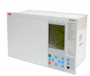 Dispositivo de control de Bahía REC670 utilizado para el control, Protección y Monitoreo de diferentes tipos de bahías en redes eléctricas - Product Image 2