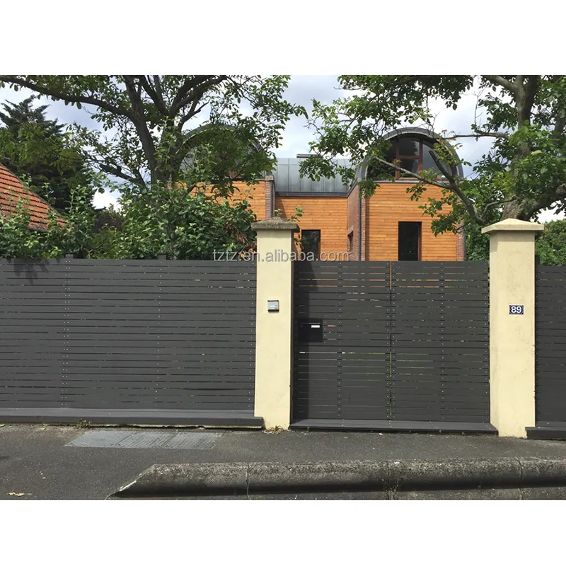 Ingrosso su misura di buona qualità wpc cancello giardino ringhiera muro recinzione in lega di alluminio wpc piccolo pannello di recinzione