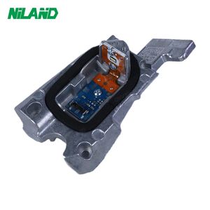 NiLAND otomobil parçaları yeni sağ OE 63117352478 LED far viraj dönüş lambası modülü kontrol ünitesi BMW F10/F11 - Product Image 3