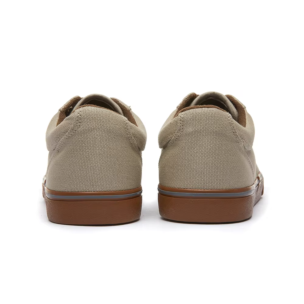 สีน้ำตาล