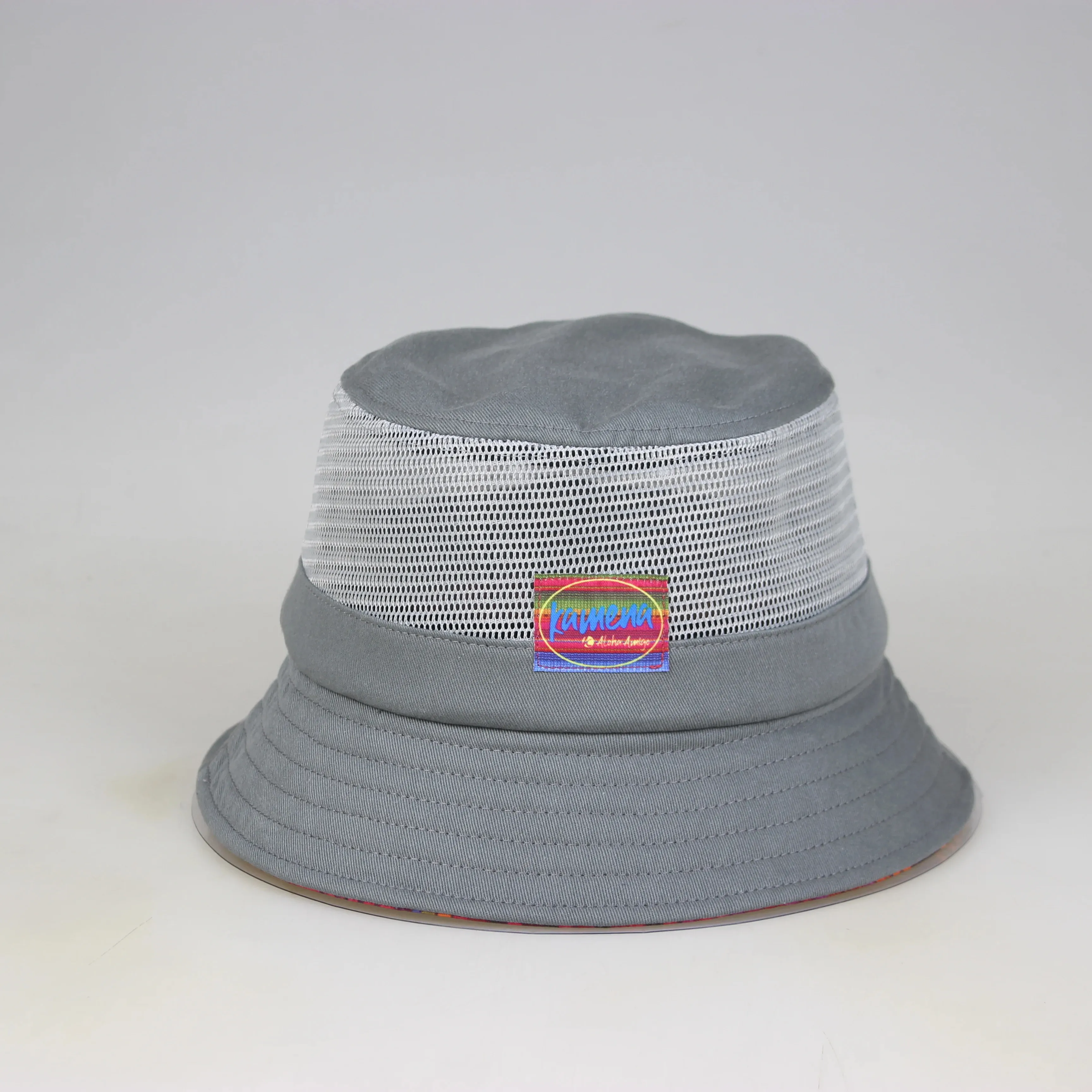 Modello di stampa personalizzata tessuto patch logo misura regolabile secchio cappello con maglia traspirante per lo sport casual uomo