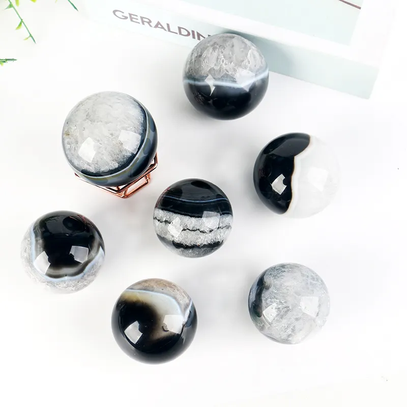 Esfera de cristal de quartzo polido para venda, bolas de cristal de cura, renda preta, esfera de ágata