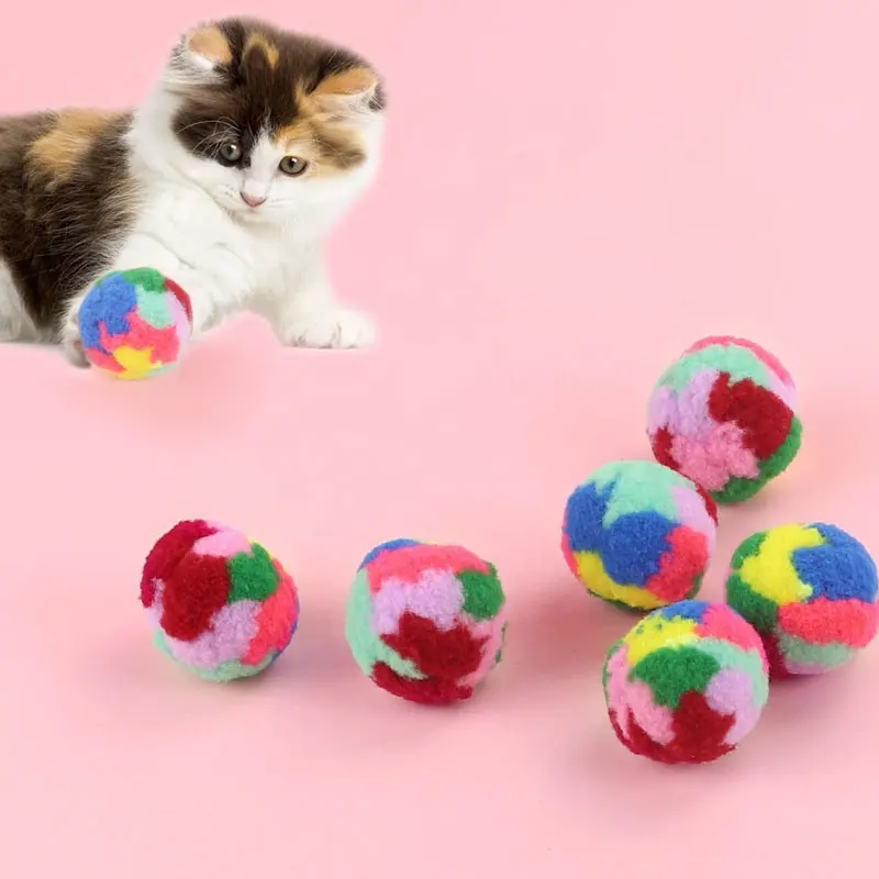 बिल्ली के खिलौने नई आलीशान बॉल बिल्ली रंगीन पॉलीप्रोपाइलीन टीजिंग बॉल बिल्ली थोक पालतू खिलौनों की आपूर्ति करती है