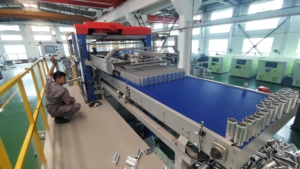 Full Automatic High Speed <strong>Palletizing</strong> <strong>Machine</strong>/ High Level Depalletizer for Empty Bottle Can <strong>Unloading</strong> - Product Image 6