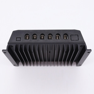 Vendita calda 10A 20A 30A controller solare controller solare controller batteria solare più presto
