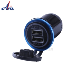 Đèn LED chống nước Vòng 3.1A Ổ cắm cổng kép <span class=keywords><strong>USB</strong></span> Sạc xe hơi cho ô tô Xe máy Xe buýt Thuyền biển Xe tải Xe đạp - Product Image 3