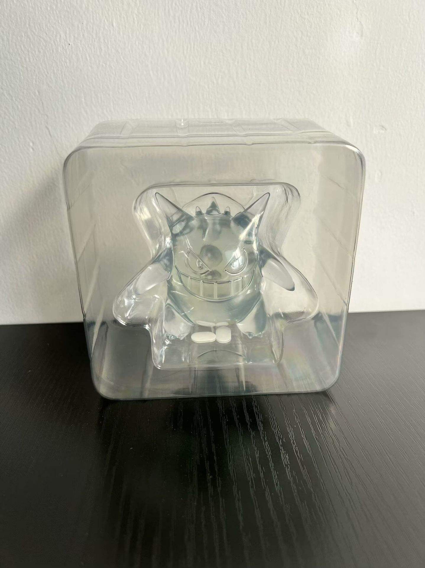 Transparent gengar (white)