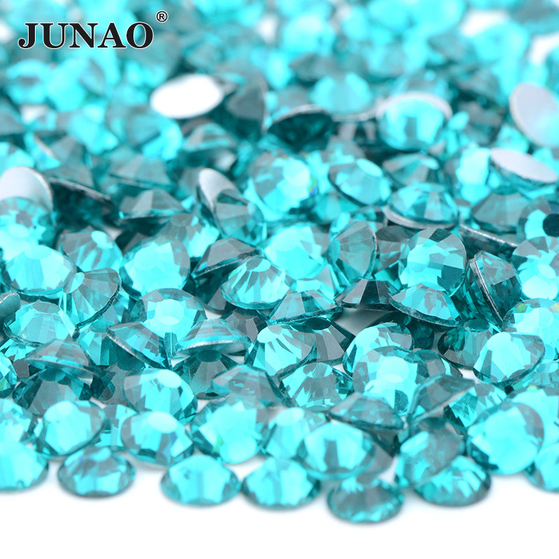 14 Green Zircon