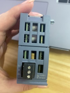 Unidad de control 6ES7332-5HF00-0AB0 con entrada de sensor de temperatura del motor para programación PLC - Product Image 2