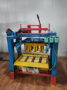 Máquina formadora de bloques de hormigón Máquina de fabricación de ladrillos de bloques semiautomática para pequeñas empresas - Product Image 2