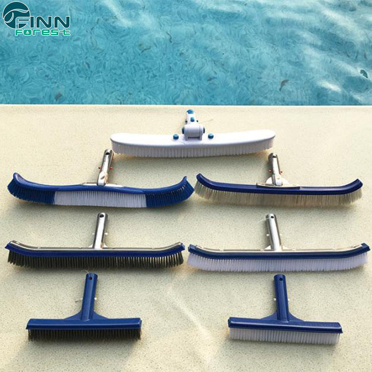 Brosse de piscine