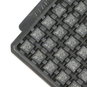 Nuovo originale IC circuiti integrati STM32F103T8U6 Chip STM32 Mainstream MCU VFQFPN36 6x6x1.0mm - Product Image 4