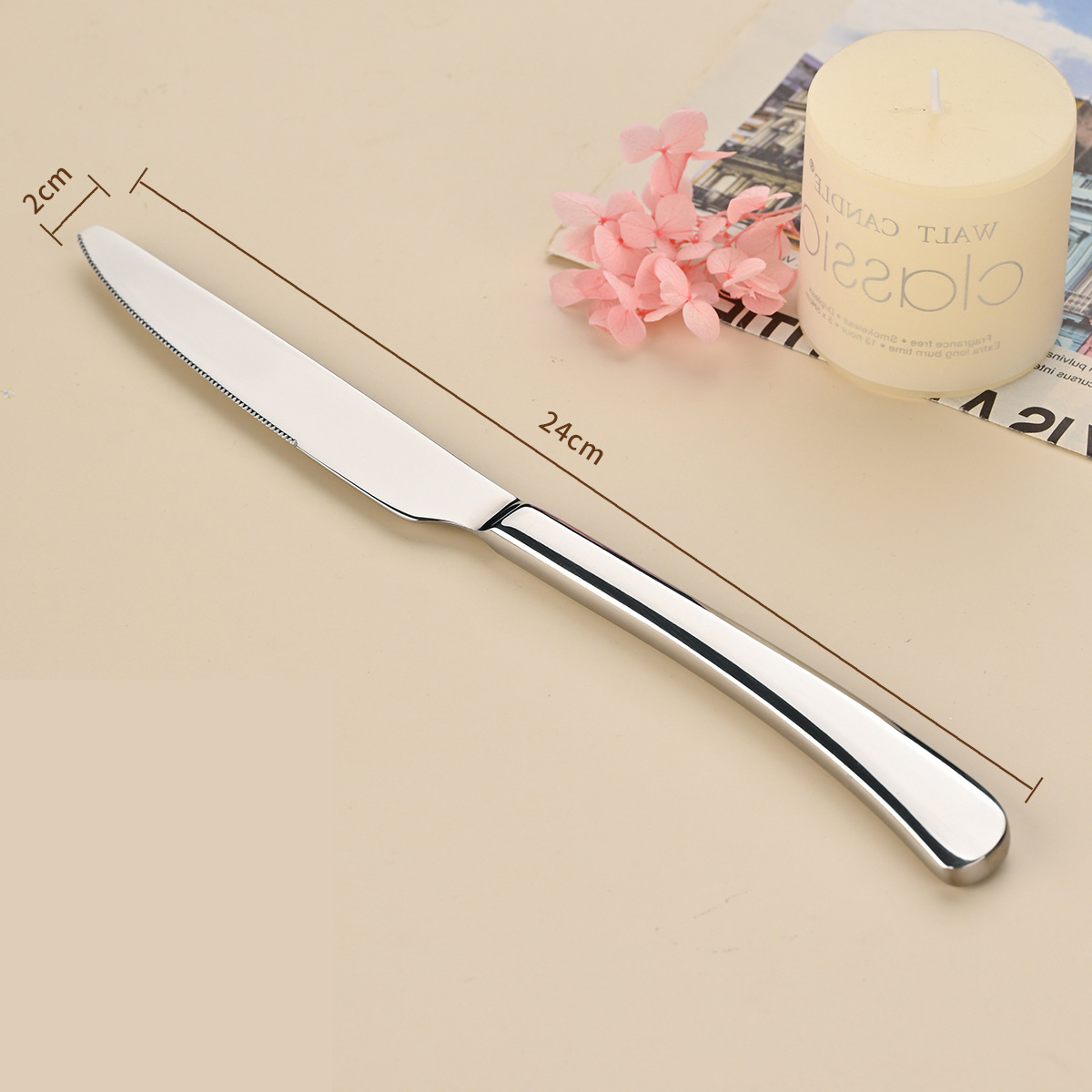 Couteau de table en argent