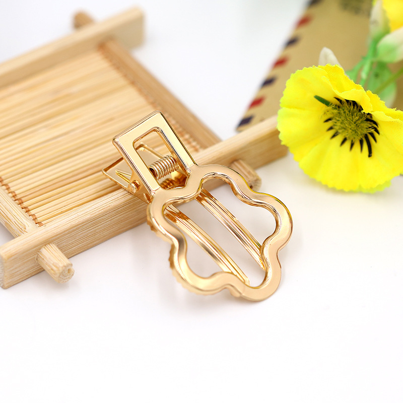 Clip en forme de fleur de prunier de 5 cm