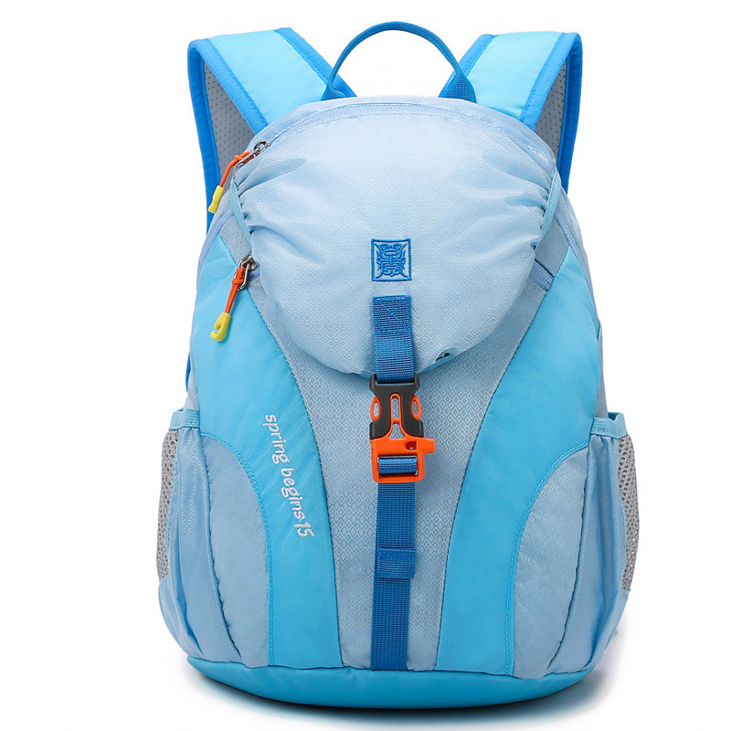 Medium 8225 light blue