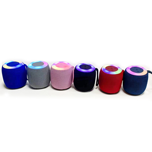 低价杯形蓝牙扬声器音芯扬声器，带彩色RGB发光二极管灯 - Product Image 6