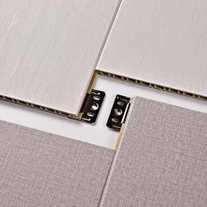 Pannelli a parete impermeabili a colori personalizzati con Design di installazione I-Bar e raccordi con fibbia - Product Image 1