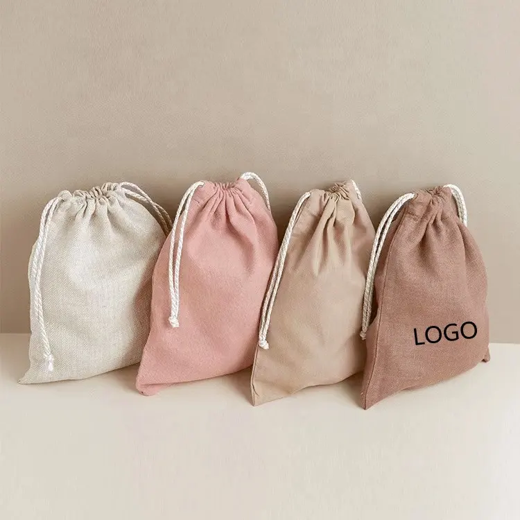 Toptan tuval pamuklu takı kese Logo baskı ile büzmeli ayakkabı çantası hediye çantası özel toz torbaları kapakları