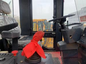 状况良好中国工程建设土方机械装载机前部3t装载机轮式装载机柳工835 - Product Image 6