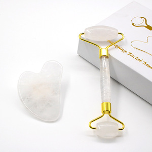Yüksek kaliteli gürültü ücretsiz masaj doğal yeşil yeşim taş yüz silindir ve Gua Sha kazıma aracı seti - Product Image 2