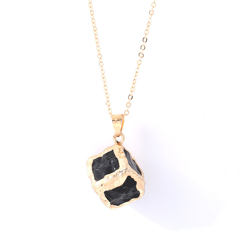 Cuadrado negro de 20mm con borde dorado