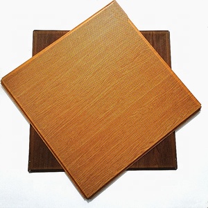 ACEBOND 300x 300尺寸金属假天花板材料方形天花板瓷砖现代防水板Sportinum 0.45