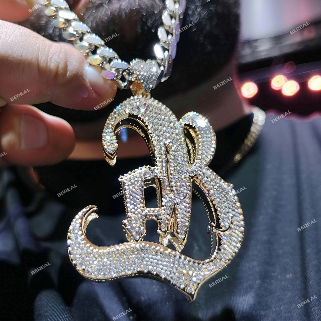 3D Pendant 06