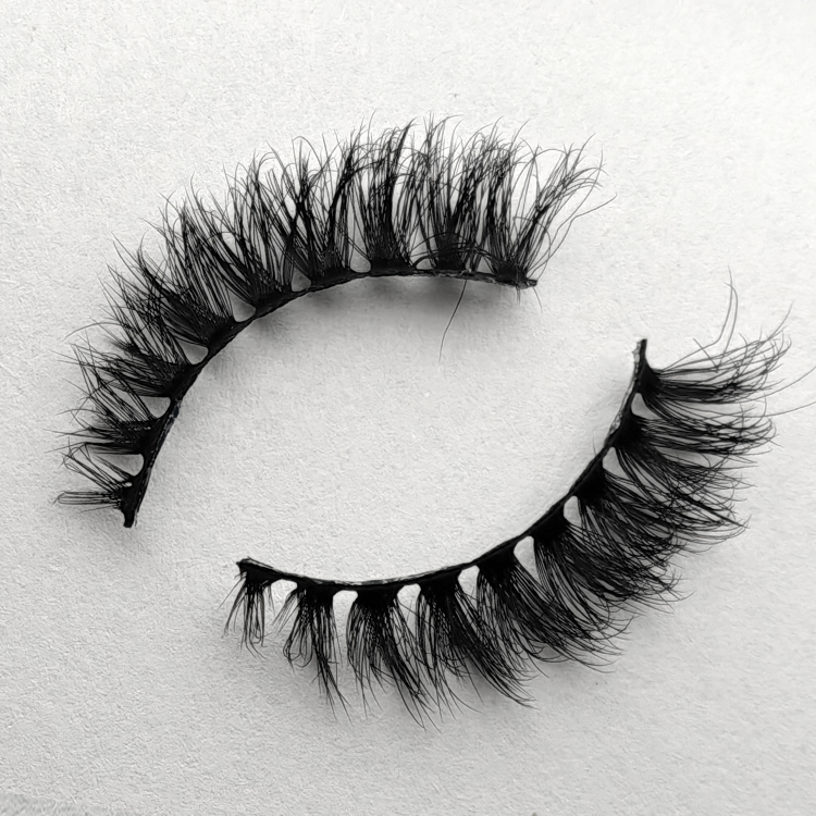 eyelasehs P24-a