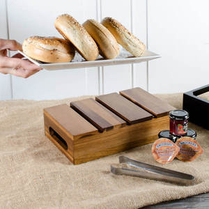 Akazienholz-Servier kiste mit Nist boden Massivholz-Display kiste für Lebensmittel mit Griffen - Product Image 5