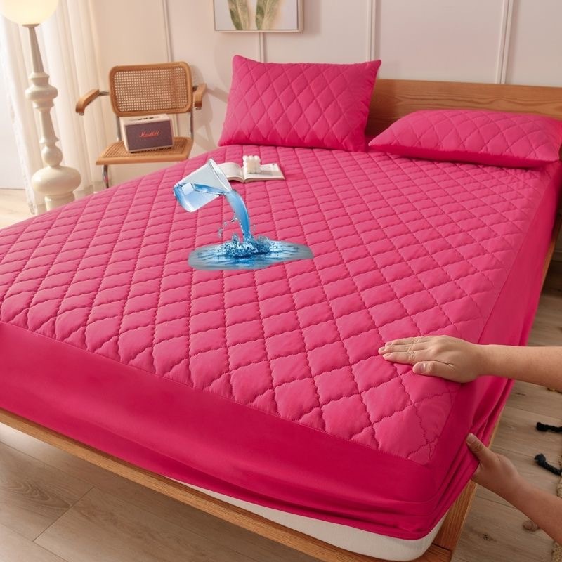 Fuchsia curved diamond check