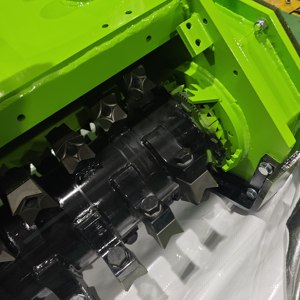 Nhà Máy Giá Skid chỉ đạo Bộ nạp tập tin đính kèm lâm nghiệp mulcher với bơm động cơ bánh răng - Product Image 3