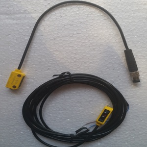 Induktive analoge Ausgangs sensoren Serie NBB4-12GM50-E2-V1 Zustand 100% Original Näherung schalter Sensor
