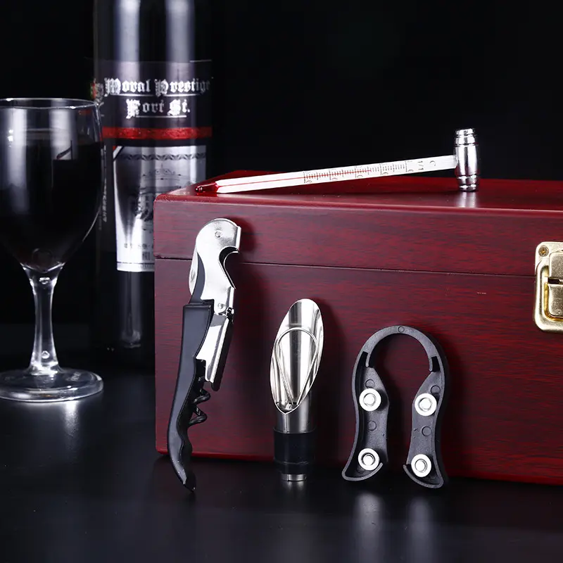 Lt114 caixa de vinho de madeira com quatro peças, conjunto de acessórios para presente, abridor de garrafa