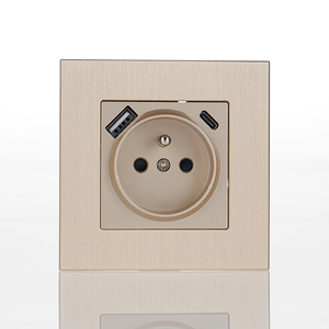 金色C型墙壁插座欧盟标准单法国插座16A电气<span class=keywords><strong>USB</strong></span> A + C型电源插座插头和插座